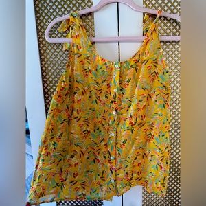 Sézane floral tank top.